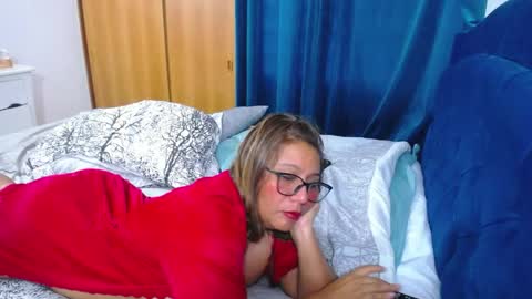 Slutdirtyxxx online show from March 30, 11:33 am