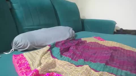 Snapshot of slutforallmiss chatting on October 26, 5:08 pm Sam slave slut online show from October 26, 5:08 pm