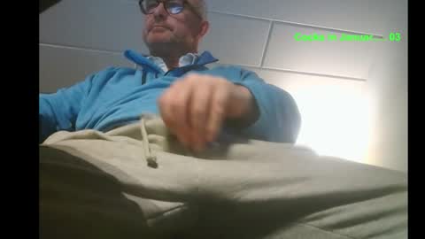  SLUTIAM   online show from January 5, 6:33 pm