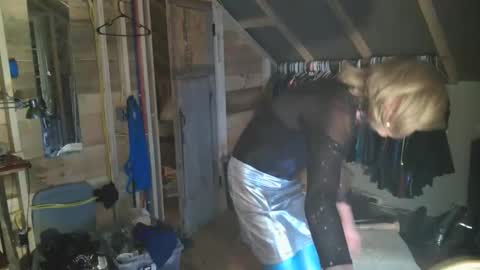 slutjennifertransxx online show from March 19, 2:59 am