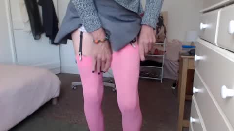 Slut Suzy online show from September 29, 11:15 am