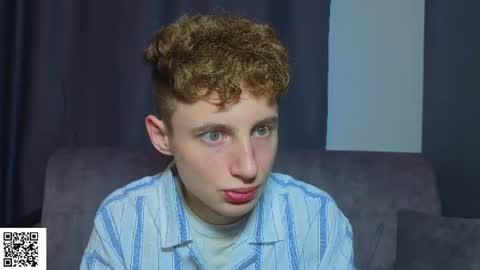 Snapshot of sluttsavage chatting on June 28, 5:46 am sluttsavage online show from June 28, 5:46 am