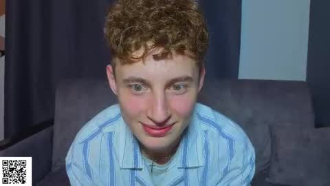 Snapshot of sluttsavage chatting on June 29, 4:08 am sluttsavage online show from June 29, 4:08 am