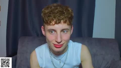 Snapshot of sluttsavage chatting on June 29, 11:21 am sluttsavage online show from June 29, 11:21 am