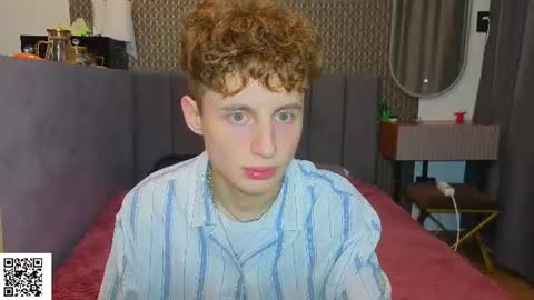Snapshot of sluttsavage chatting on July 16, 7:58 am sluttsavage online show from July 16, 7:58 am