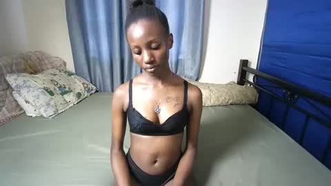 slutty_baddie online show from November 28, 10:51 am