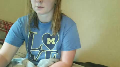 Slutty redhead3 online show from June 17, 4:30 pm