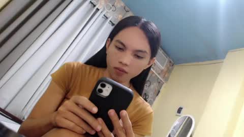 Snapshot of sluttychie chatting on July 26, 1:36 am CHIE CHIE online show from July 26, 1:36 am
