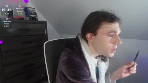 Natsu online show from March 16, 5:39 pm