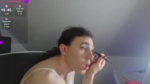 Snapshot of sluttyhorrorparty chatting on May 12, 4:48 pm Natsu online show from May 12, 4:48 pm