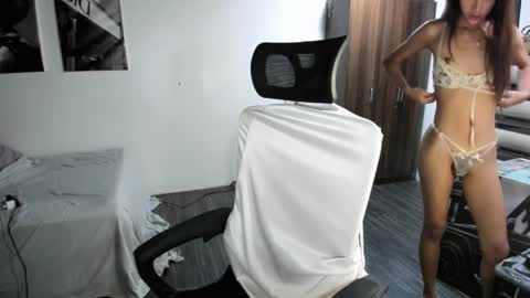 Fansly SluttyKaye -DONT FORGET TO FOLLOW AND THUMBS UP online show from April 8, 7:19 am