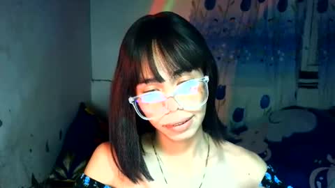 sluttypatotie online show from June 3, 6:35 pm
