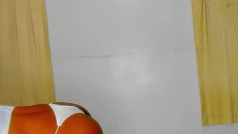 Sexyslutt online show from October 20, 3:07 am