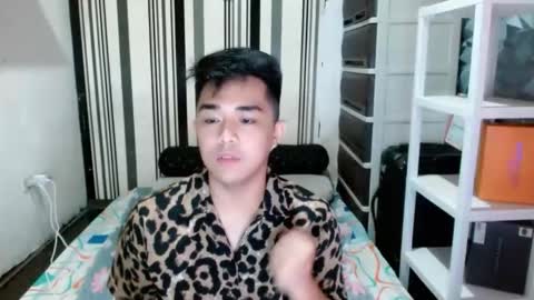 Snapshot of sluttywebcammistress chatting on November 4, 11:09 am Josh online show from November 4, 11:09 am