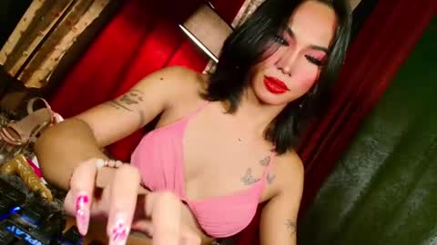 slutxcums_martel69 online show from September 30, 10:31 am