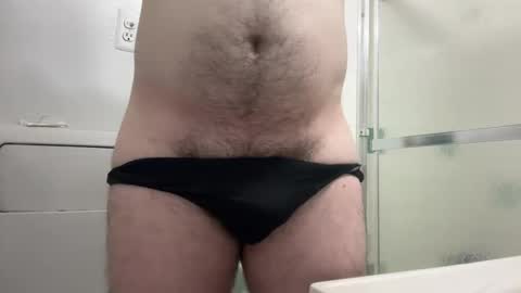 Snapshot of sm4lldud3 chatting on December 3, 2:08 am sm4lldud3 online show from December 3, 2:08 am