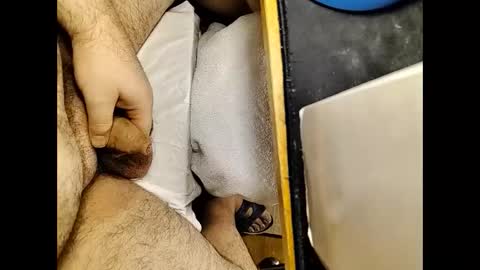 Snapshot of small_1986 chatting on January 29, 2:40 am transmisin gratuita bajo demanda  free broadcast on demand online show from January 29, 2:40 am