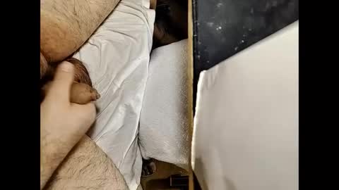 Snapshot of small_1986 chatting on February 23, 2:51 am transmisin gratuita bajo demanda  free broadcast on demand online show from February 23, 2:51 am