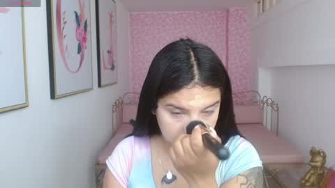 Mariana Torres online show from June 7, 1:04 pm