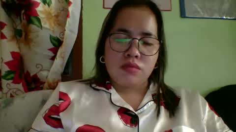 Lovewella online show from November 20, 2:34 am