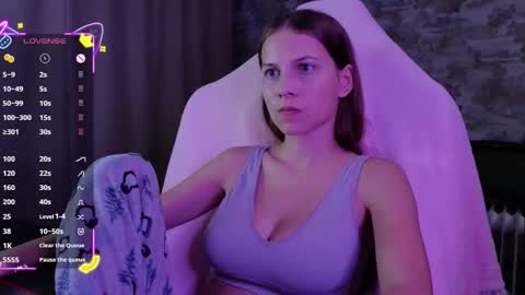 Emma online show from November 27, 5:59 pm