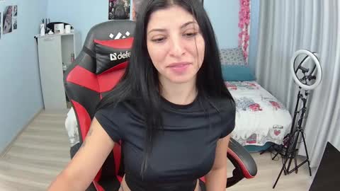 Snapshot of small_horny_girl chatting on September 24, 7:55 am small_horny_girl online show from September 24, 7:55 am