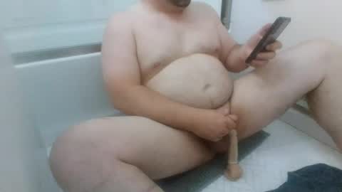 Snapshot of smallbigguy27 chatting on July 20, 1:09 am smallbigguy27 online show from July 20, 1:09 am