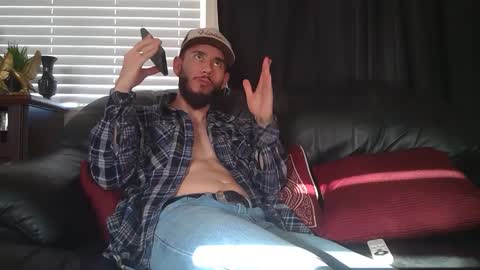 Snapshot of smallcckkoda chatting on January 4, 10:45 pm Koda online show from January 4, 10:45 pm