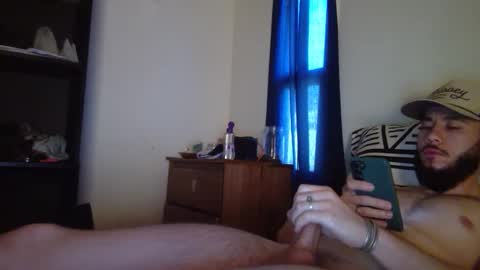 Snapshot of smallcckkoda chatting on January 17, 3:32 pm Koda online show from January 17, 3:32 pm