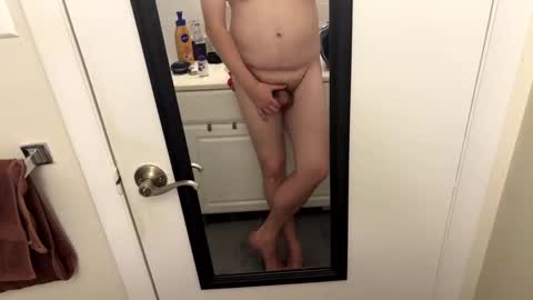 smalldick0324 online show from October 18, 11:33 am