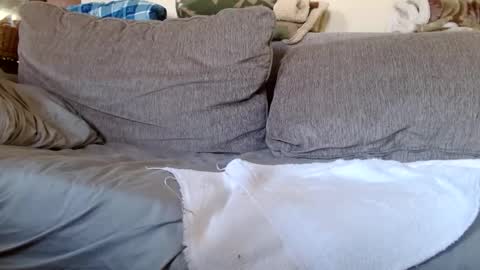 smallmalelass online show from March 10, 4:46 pm