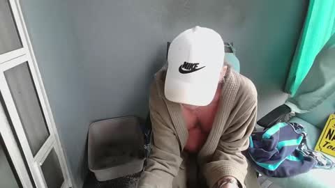 Daddy online show from February 3, 2:13 pm