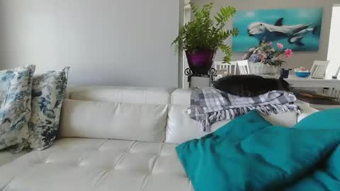 Daddy online show from March 6, 6:05 pm