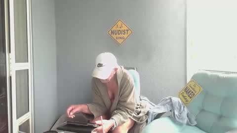 Daddy online show from October 10, 1:32 pm