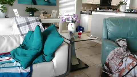 Snapshot of smallpenisbigtongue chatting on July 8, 1:59 pm Daddy online show from July 8, 1:59 pm
