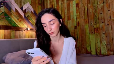 Elizabeth online show from February 12, 2:17 am