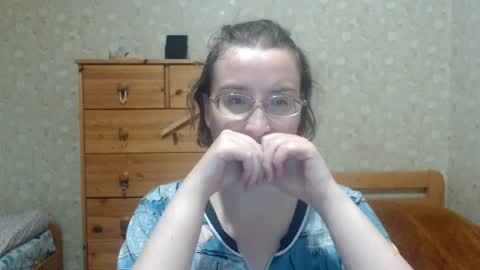 Snapshot of smart_rose chatting on October 11, 2:04 pm smart_rose online show from October 11, 2:04 pm