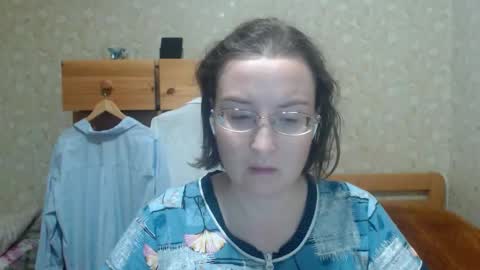 Snapshot of smart_rose chatting on October 31, 11:17 pm smart_rose online show from October 31, 11:17 pm