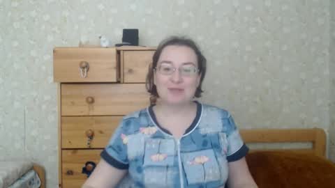 smart_rose online show from February 22, 1:31 pm