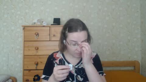 smart_rose online show from March 31, 2:06 pm