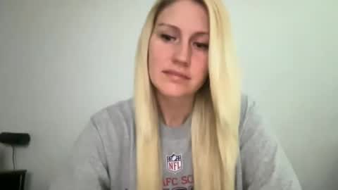 smexxii93 online show from October 27, 2:10 pm