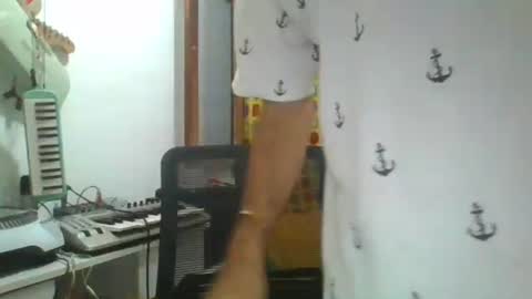 Snapshot of smile3555 chatting on May 11, 8:17 pm willy online show from May 11, 8:17 pm