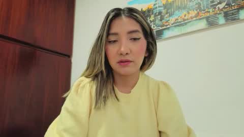 smile__1 online show from February 26, 12:59 pm