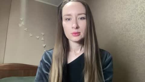 smilequeen_ online show from October 2, 5:31 pm