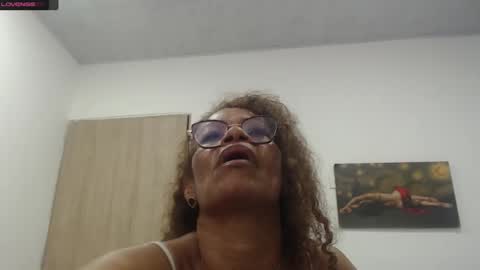 Smileth online show from December 16, 4:27 pm
