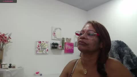 Smileth online show from October 5, 12:36 pm