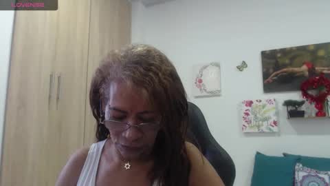 Smileth online show from March 16, 1:04 pm