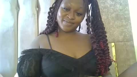 Snapshot of smiley_berry chatting on October 19, 11:44 am smiley_berry online show from October 19, 11:44 am