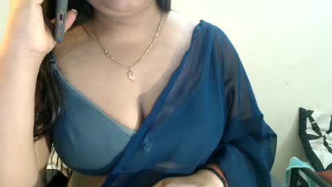 Snapshot of smiley_queen99 chatting on June 16, 4:42 pm smiley online show from June 16, 4:42 pm