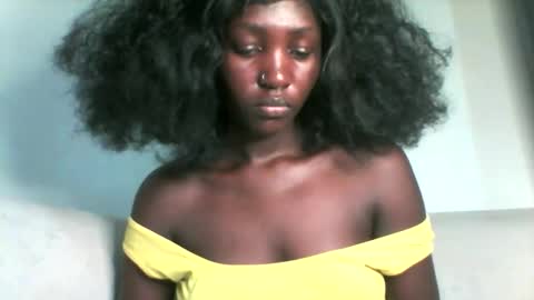 Snapshot of smileykesh chatting on September 15, 6:41 pm smileykesh online show from September 15, 6:41 pm